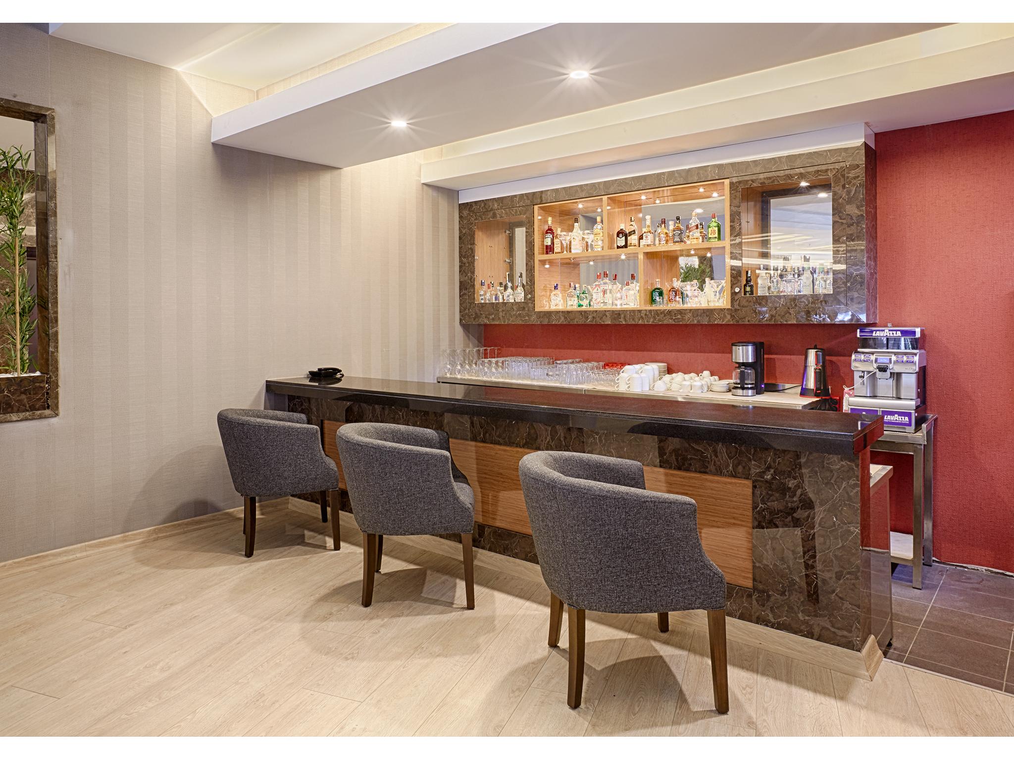 Kordon Hotel Cankaya 이즈미르 외부 사진